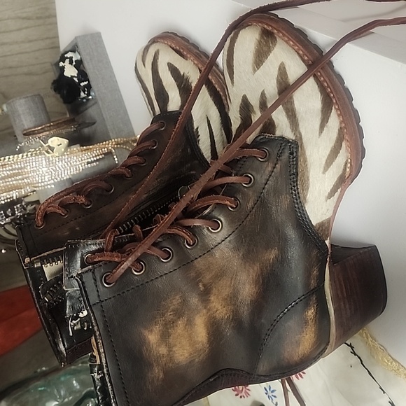 FREEBIRD Size 8 Cavalier Boots - Picture 3 of 4